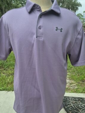 Under Armour Loose Fit Lavender Polo Style 2 Button Up Collar Large Short Sleeve